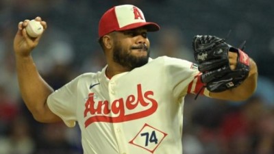 현역 1위 잰슨, 38세에 AL 이달의 구원투수 선정… 500세이브 달성 보인다