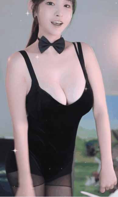 둘기얏 핏줄 보이는 가슴골