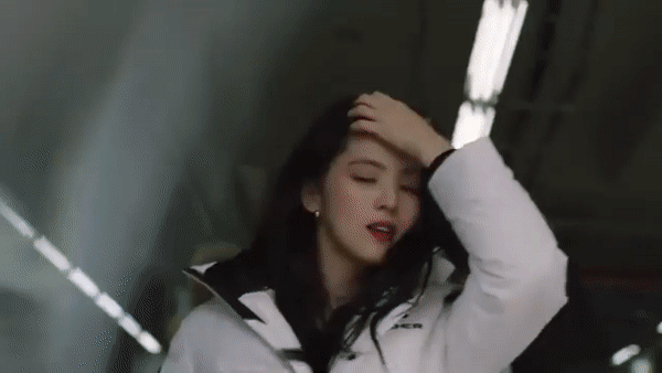 한소희광고