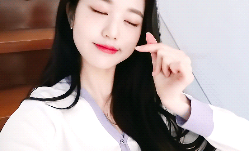 아이즈원 장원영 손하트